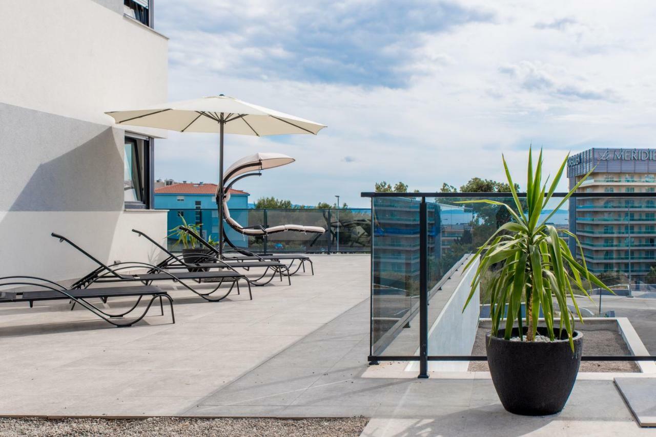 Lion'S Beach Apartment โปดสตรานา ภายนอก รูปภาพ